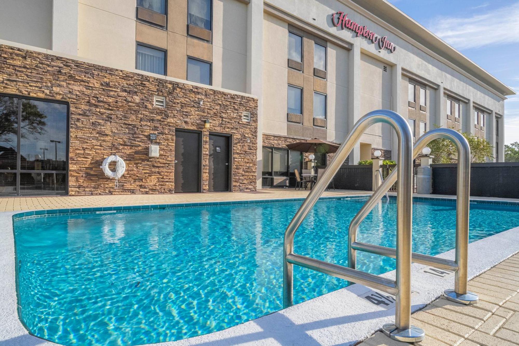 Hampton Inn By Hilton Spring Hill Timber Pines Exterior photo